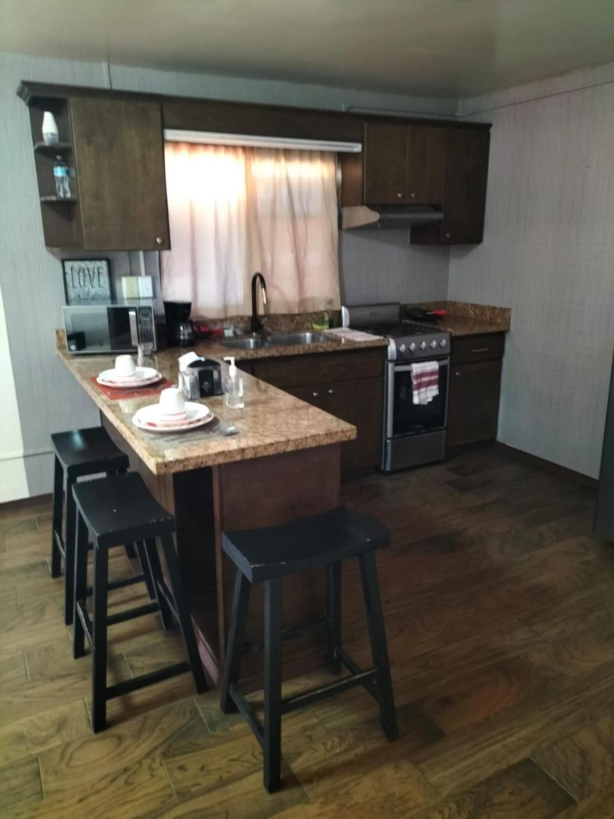 Adanesne Apartments เอนเซนาดา ภายนอก รูปภาพ